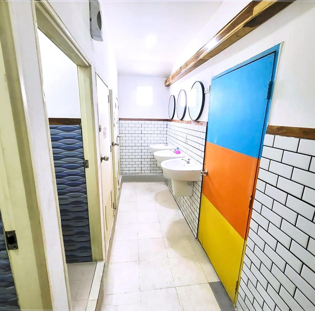 Mypatong Social Hostel Екстер'єр фото