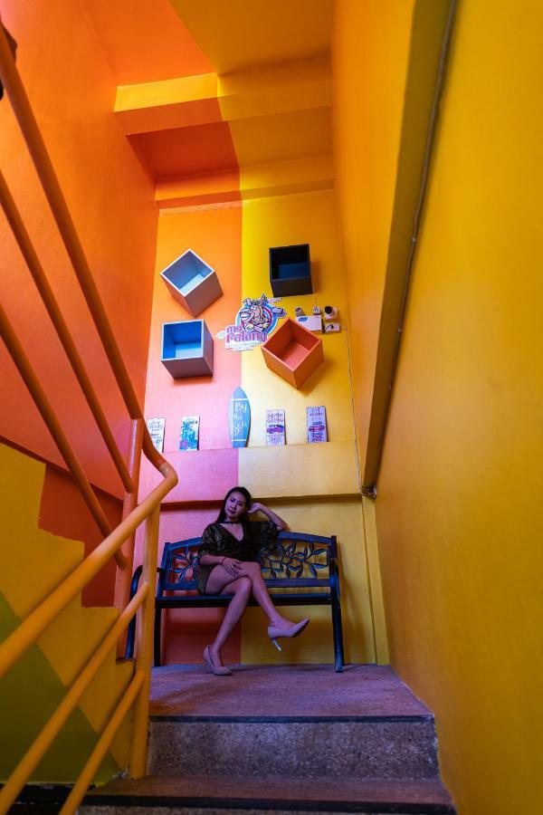 Mypatong Social Hostel Екстер'єр фото