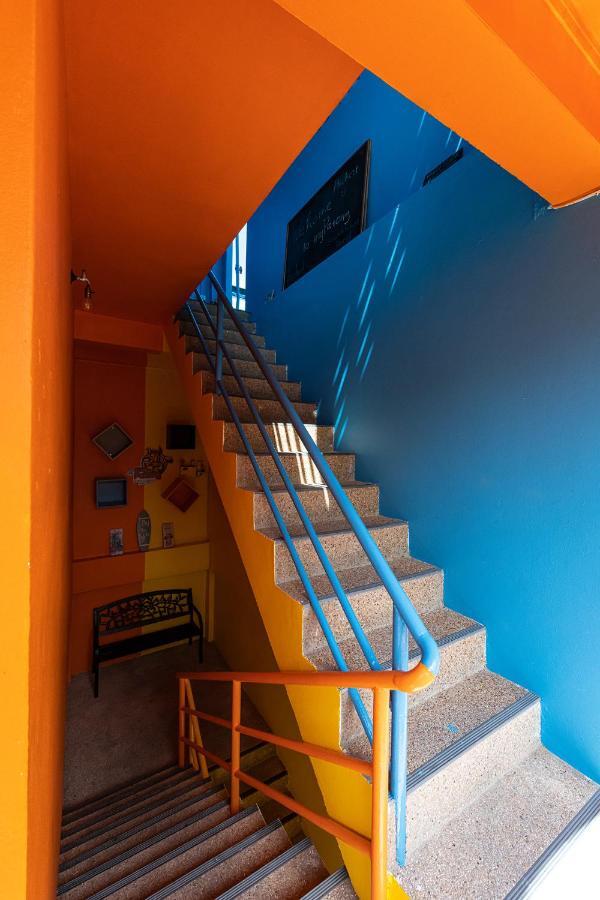 Mypatong Social Hostel Екстер'єр фото