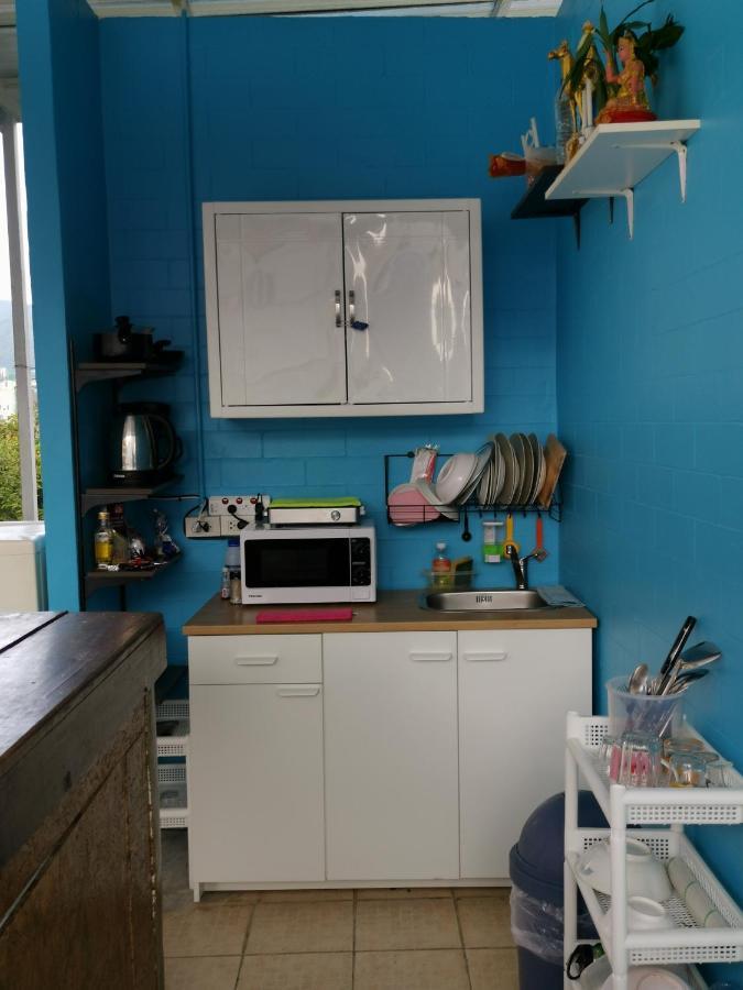 Mypatong Social Hostel Екстер'єр фото