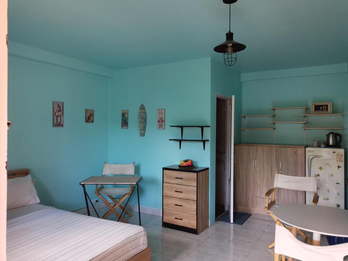 Mypatong Social Hostel Екстер'єр фото