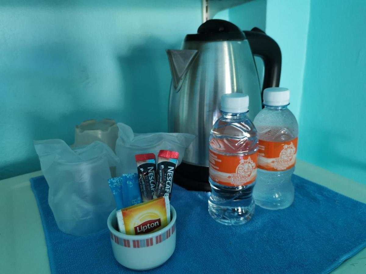 Mypatong Social Hostel Екстер'єр фото
